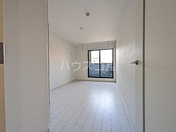 KLEIS青井 1階1Kのリビング/ダイニング