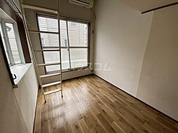 レジデンス六番館 103 1階ワンルームのリビング/ダイニング