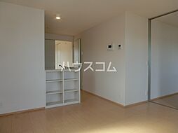 JR武蔵野線 吉川駅 バス10分 ルネサンス吉川入口下車 徒歩3分の賃貸アパート 3階2LDKのリビング/ダイニング