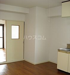 都営三田線 高島平駅 徒歩17分の賃貸マンション 4階2LDKのリビング/ダイニング