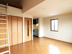 セレニティーホームズ　Ｃ 2階1Kのリビング/ダイニング