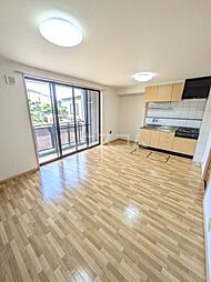 フォル・ルスト 101 1階1LDKのリビング/ダイニング