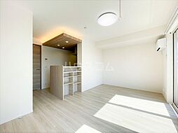 グランテージC 102 1階1SLDKのリビング/ダイニング