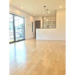 桜島町1丁目戸建 1 1階4LDKのリビング/ダイニング