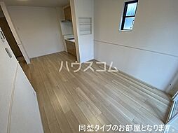 ジュネス寺本 102 1階1LDKのリビング/ダイニング