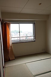 グランディーズ呼続 302 3階2DKのリビング/ダイニング