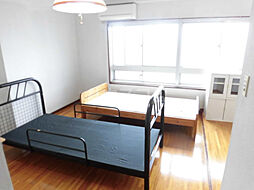 レディース・ビレッジ　ヨシトモ 301 3階ワンルームのリビング/ダイニング