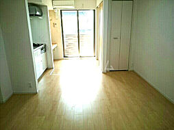 エアリーウッド 101 1階1LDKのリビング/ダイニング