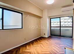 東急田園都市線 三軒茶屋駅 徒歩10分の賃貸マンション 5階ワンルームのリビング/ダイニング