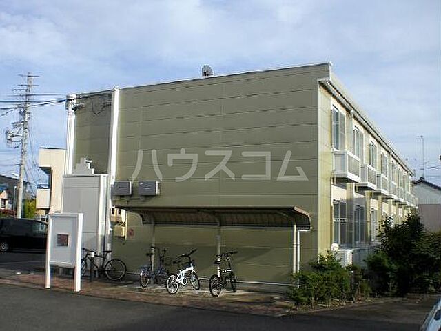 4 / 10