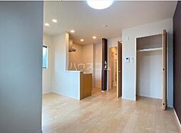 京王線 西調布駅 徒歩12分の賃貸アパート 2階1LDKのリビング/ダイニング