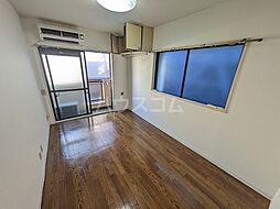 メゾン・ド・ジョワ 206 2階ワンルームのリビング/ダイニング