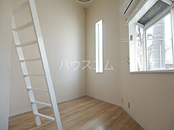 ホワイトハウス日野 201 2階1Kのリビング/ダイニング