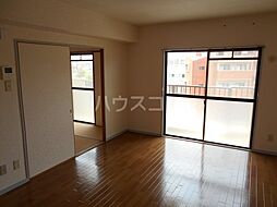 メゾン見晴台 401 4階2LDKのリビング/ダイニング