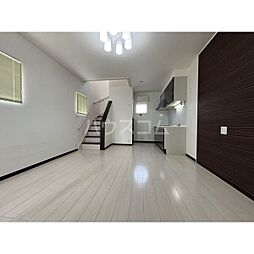 Oxford square C 1階1LDKのリビング/ダイニング