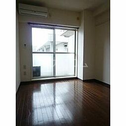 ビレッジコア八王子 3階1Kのリビング/ダイニング