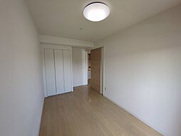 ザ・マリンスクエア 404 4階2LDKのリビング/ダイニング