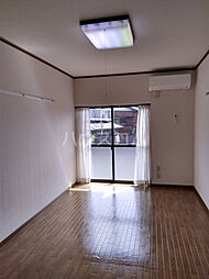 プリンスヒルＣ 101 1階ワンルームのリビング/ダイニング