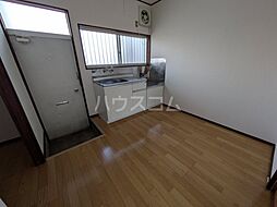 モア・エレガントII 101 1階2DKのリビング/ダイニング