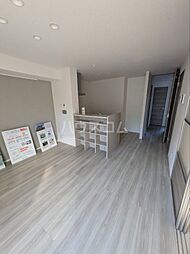 Sunny Side 102 1階2LDKのリビング/ダイニング