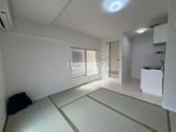 ハイアイランド 201 2階ワンルームのリビング/ダイニング