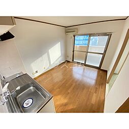 東武日光線 合戦場駅 徒歩11分の賃貸マンション 1階4DKのリビング/ダイニング