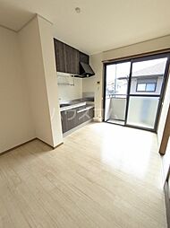 メロウウイング　Ａ 2階3DKのリビング/ダイニング