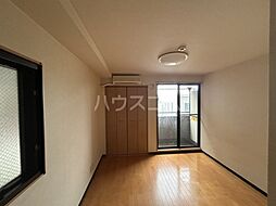 東急田園都市線 三軒茶屋駅 徒歩2分の賃貸マンション 3階ワンルームのリビング/ダイニング