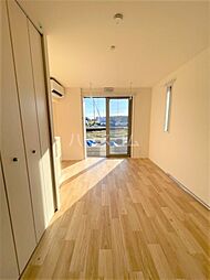 フェニックス神立 101 1階1LDKのリビング/ダイニング