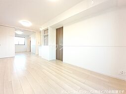 東武伊勢崎線 太田駅 徒歩17分の賃貸アパート 2階2LDKのリビング/ダイニング