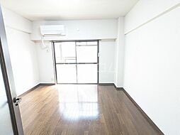 BIRTH25 302 3階ワンルームのリビング/ダイニング