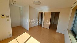 ヴァンヴェストＡ 201 2階1LDKのリビング/ダイニング