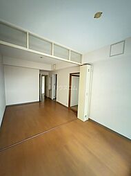 JR総武線 市川駅 徒歩14分の賃貸マンション 1階2LDKのリビング/ダイニング