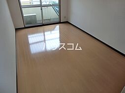 サンク・ブランシュ 306 3階1Kのリビング/ダイニング