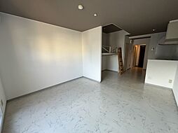 Ｒａｈ 202 2階ワンルームのリビング/ダイニング