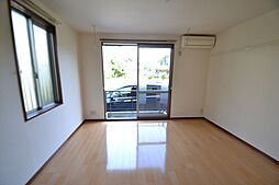 マインコート 2階1Kのリビング/ダイニング