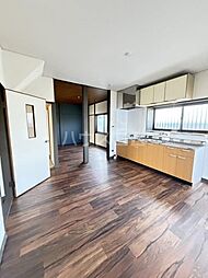 小坂井才ノ木貸家 1