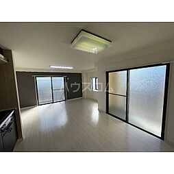 ニュースカイハイツ 801 8階3LDKのリビング/ダイニング