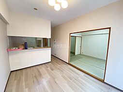 サンヴェール太秦 7階3LDKのリビング/ダイニング