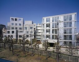 Ｔｒｅｆｏｒｍ 301