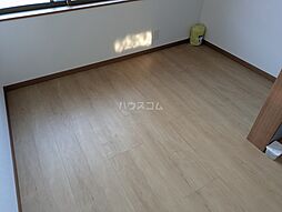 レントハウスフッサ860 201 2階ワンルームのリビング/ダイニング