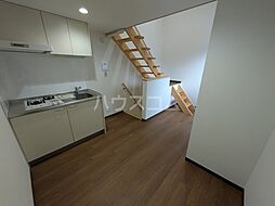 Dream Stage HT Iwakura 101 1階ワンルームのリビング/ダイニング