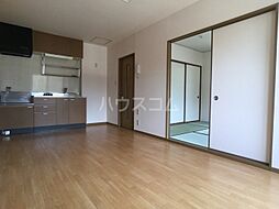 フローリッシュ　Ａ 102 1階2DKのリビング/ダイニング