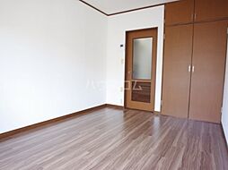 京成本線 京成大久保駅 徒歩13分の賃貸アパート 1階1Kのリビング/ダイニング