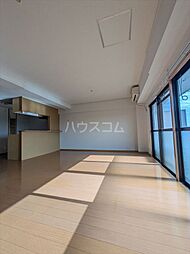 メゾン千秀 501 5階2LDKのリビング/ダイニング