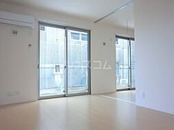 JR総武線 幕張駅 徒歩12分の賃貸アパート 3階1LDKのリビング/ダイニング