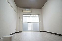 コーポリバーサイド 103 1階ワンルームのリビング/ダイニング