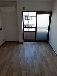 サンタハウス 3階1Kのリビング/ダイニング