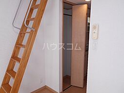 クライネスハイム国立 206 2階1Kの室内