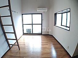 京王線 調布駅 徒歩14分の賃貸アパート 2階1Kのリビング/ダイニング